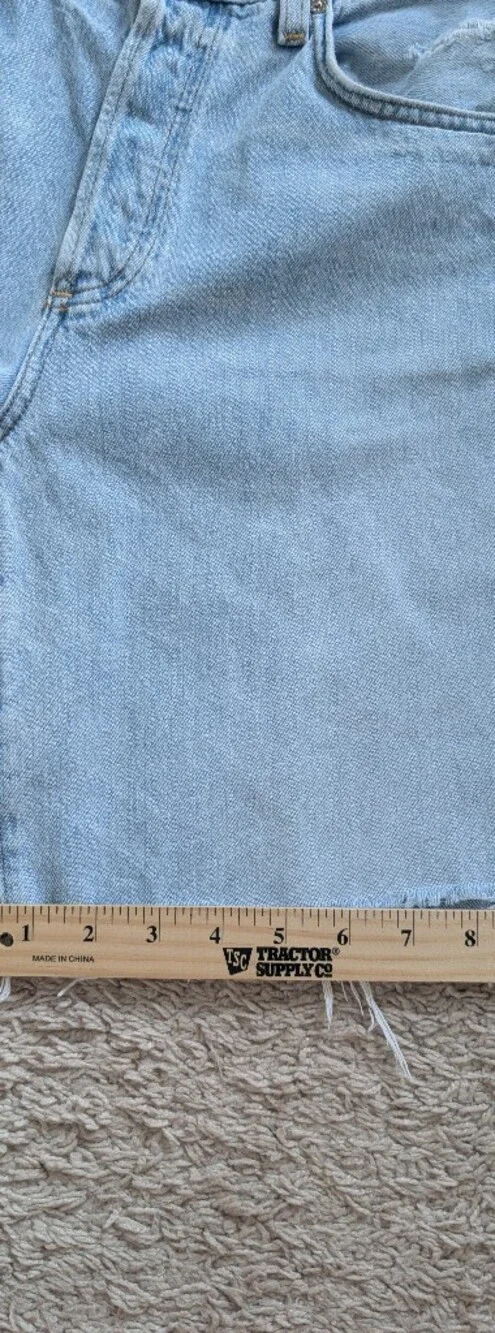 Citizens of Humanity Annina High-Rise Raw Hem Denim Shorts - Picture 11 of 14
